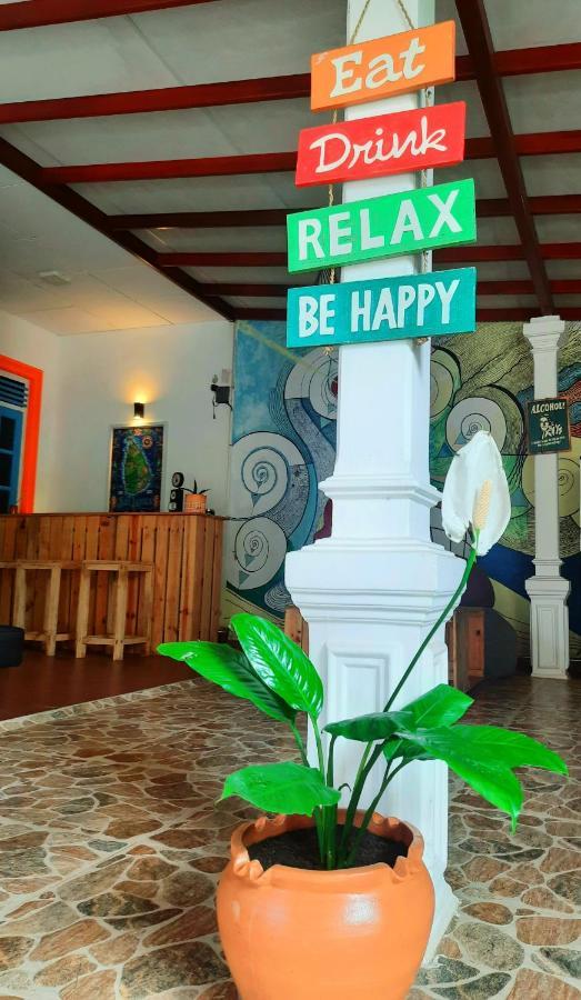 Vitamin Sea Hostel Inn Dikwella Kültér fotó